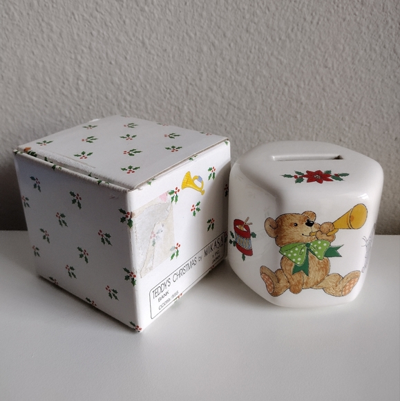 Mikasa Ceramic Teddy's Christmas Hexagon Shaped Bank/Money box - Picture 5 of 5